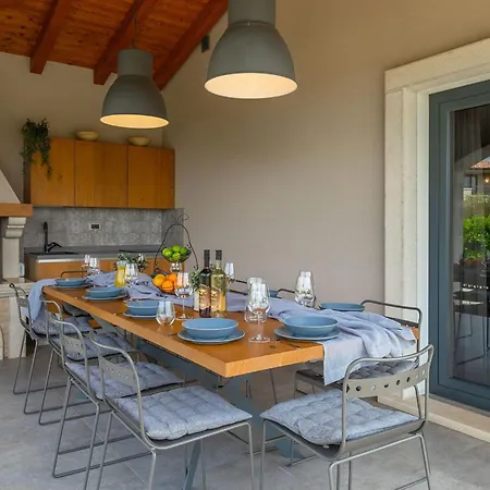 Casa Templum - Vizinada, Istria